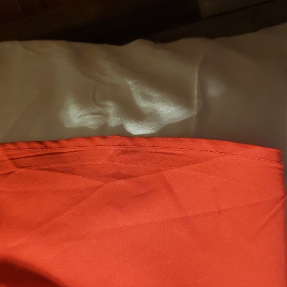 Red A lined dress - Picture 7 of 16